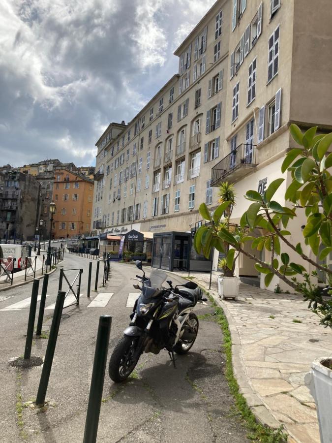 Sognu Di Matteu - Bel Appartement Entierement Climatise - Vue Mer, Vieux Port Bastia 外观 照片